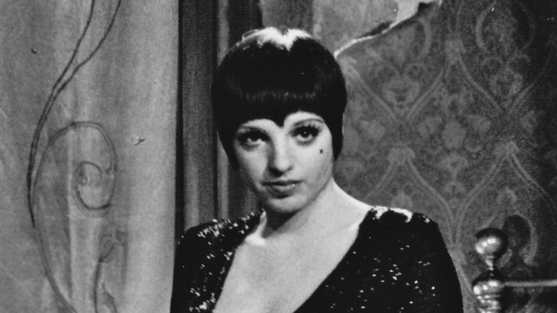 File:Liza Minnelli Cabaret 1972 crop.JPG