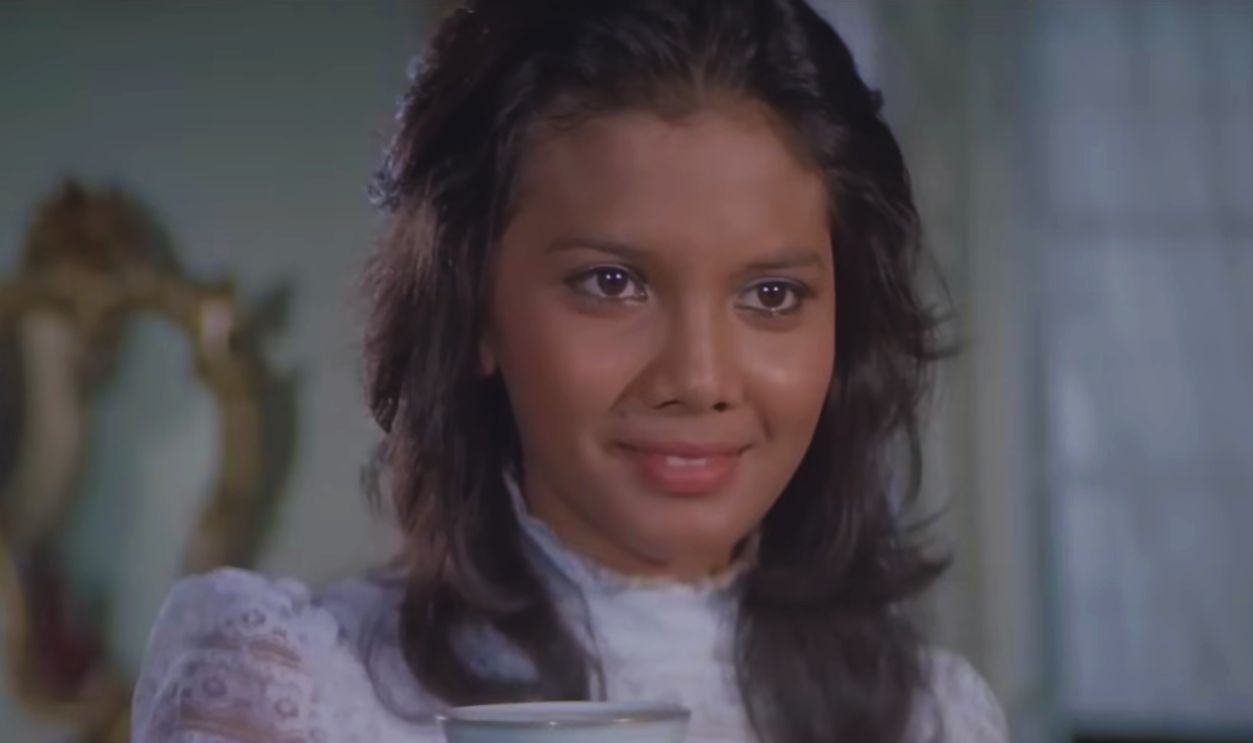  Screenshot from Cinta Pertama (1973)