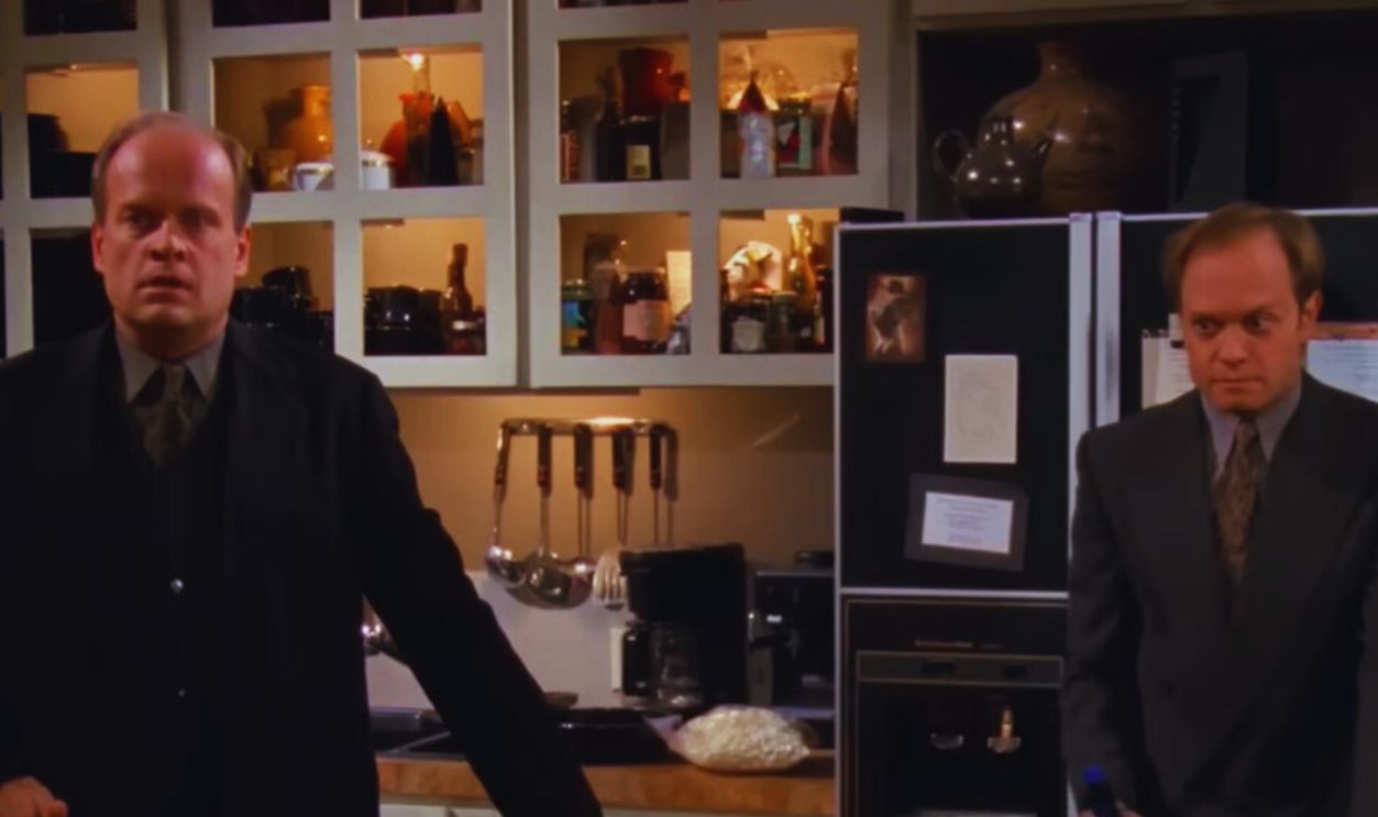 Screenshot from Frasier (1993–2004)