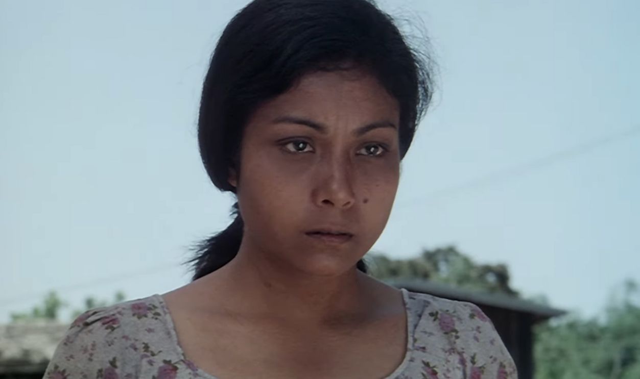 Screenshot from Himala (1982)