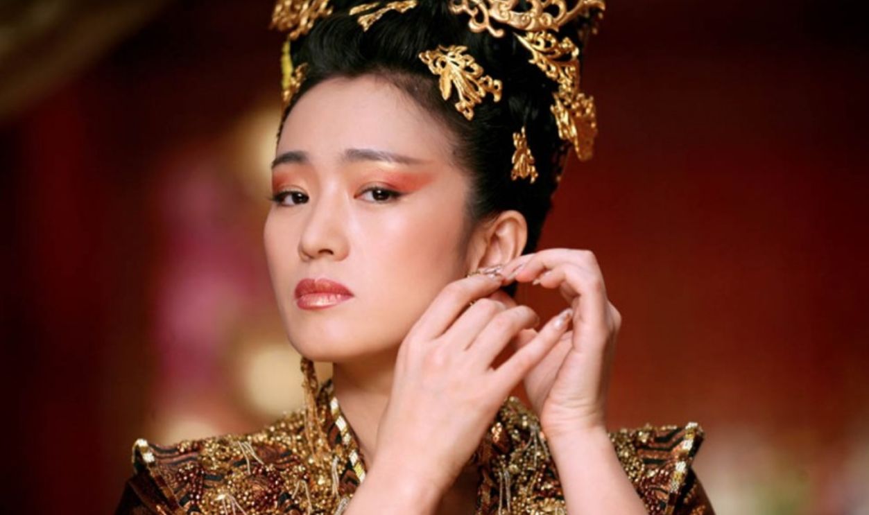 Gong Li (China)