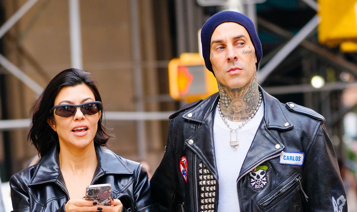 Kourtney Kardashian And Travis Barker (Then)