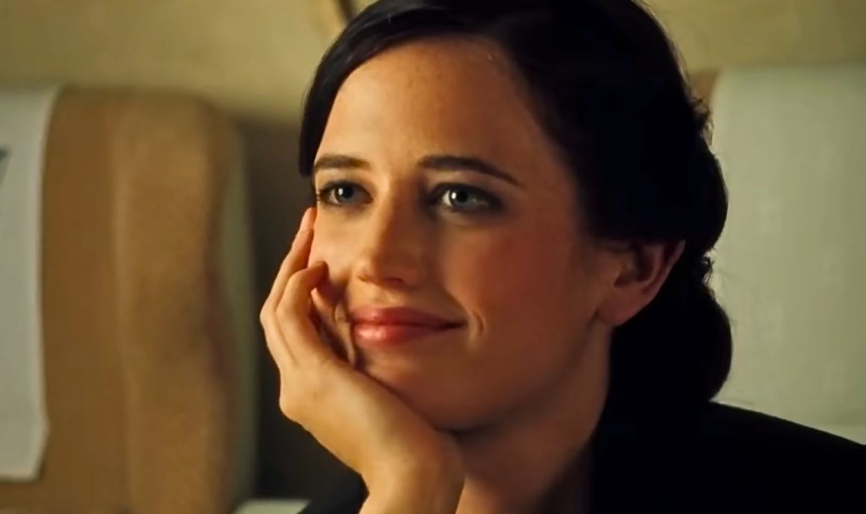 Screenshot from Casino Royale (2006)