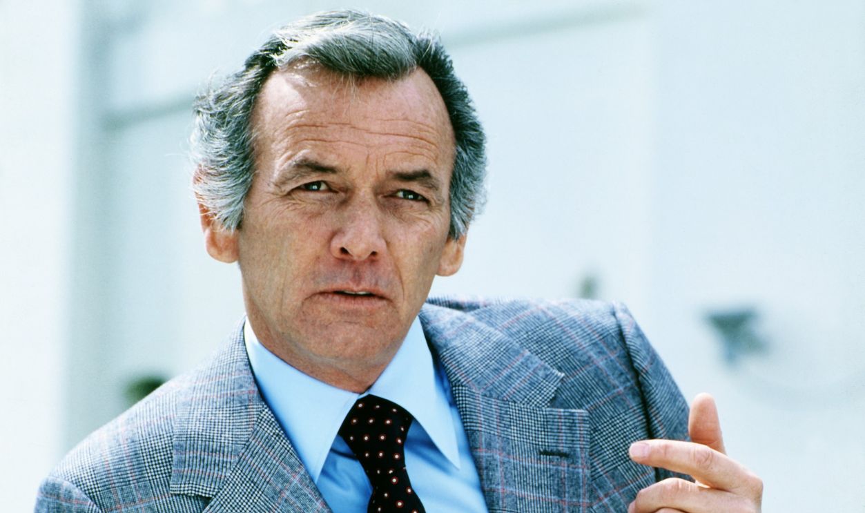 David Janssen (1931-1980), US actor, in a publicity portrait issued for the US television series, 'Harry O', USA, circa 1975. The crime drama starred Janssen as 'Harry Orwell'. 