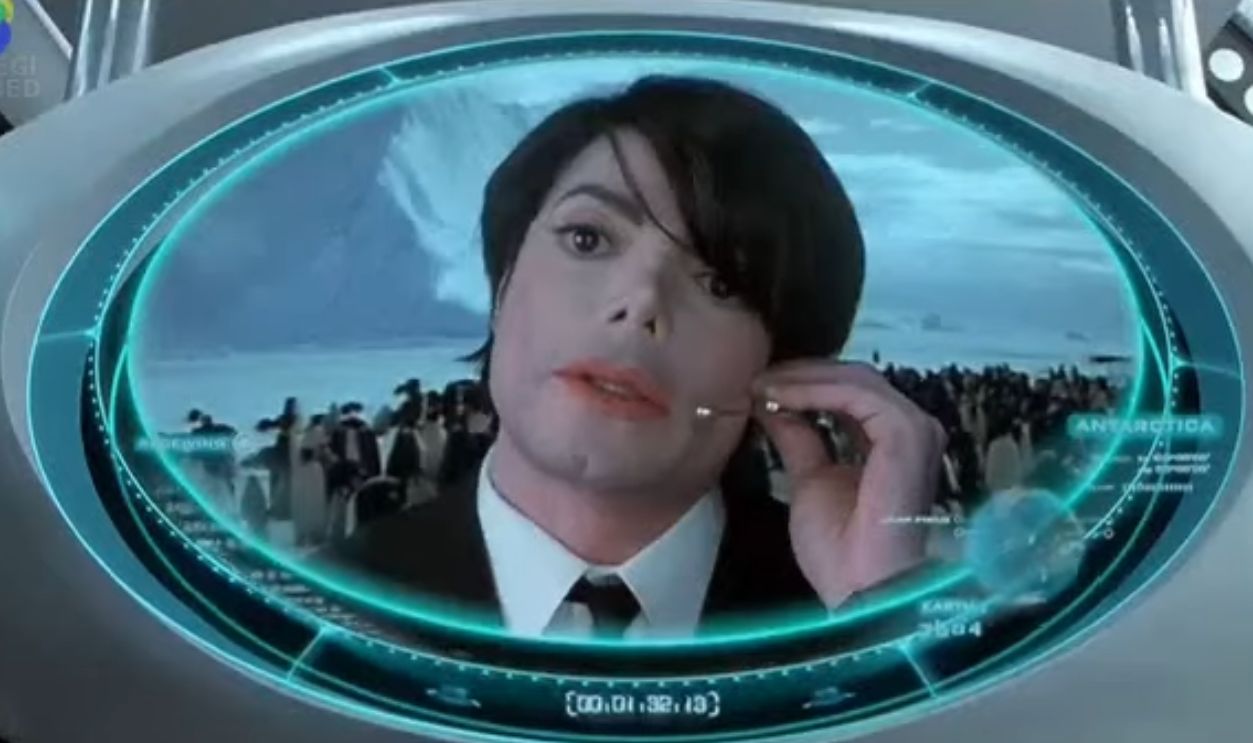 Michael Jackson In Men In Black II (2002)