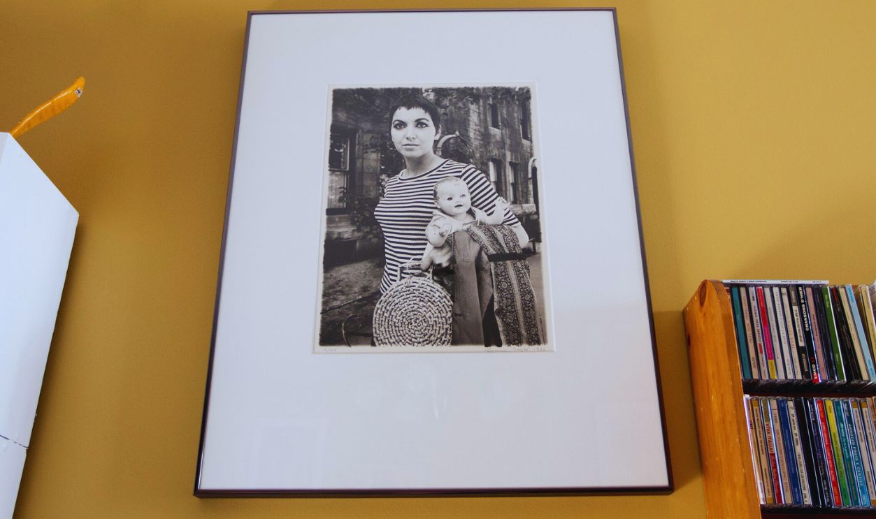 Gettyimages - 483215379, Artist in Residence TORONTO, ON - March 6: A rare photograph of Suzanne Verdal, about whom the iconic Leonard Cohen song Suzanne was written in the home of Canadian director Jerry Ciccoritti in Little Italy. March 6, 2014.