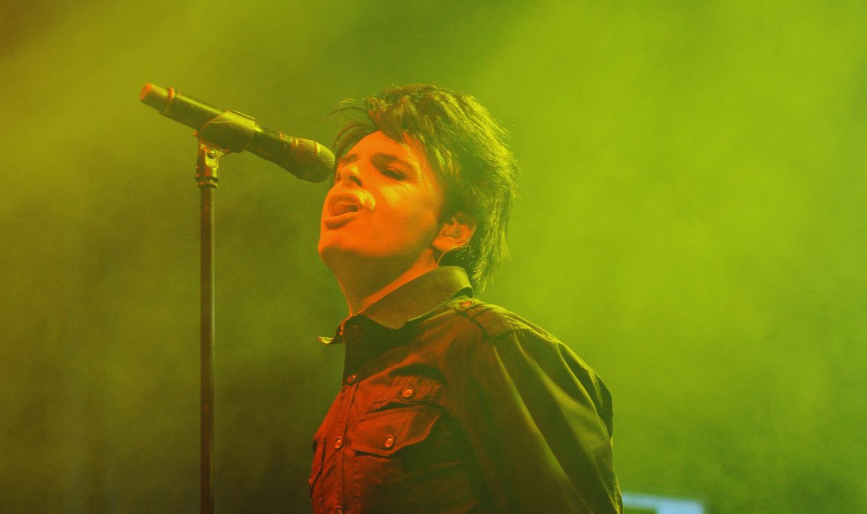 Gettyimages - 111456850, Gary Numan Performs At The Troxy In London LONDON, UNITED KINGDOM - APRIL 02: Gary Numan performs on stage at the Troxy on April 2, 2011 in London, United Kingdom.