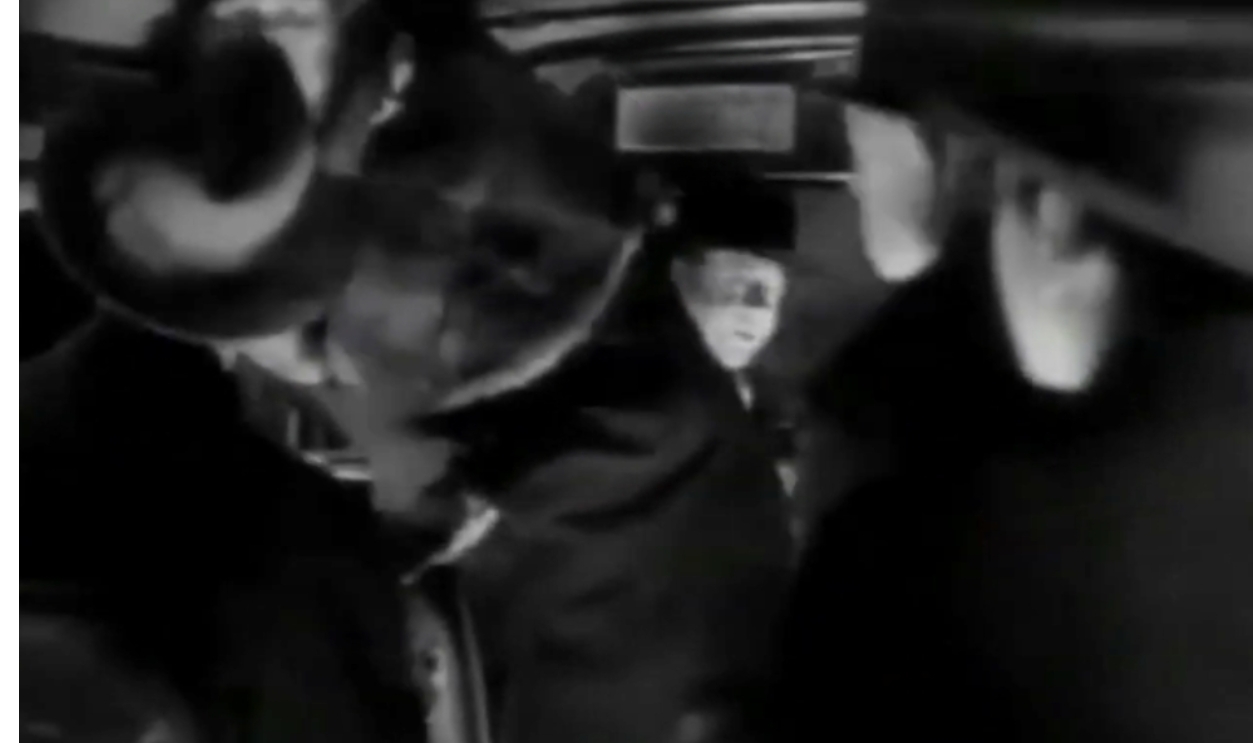 Hitchcock Number Seventeen (1932)