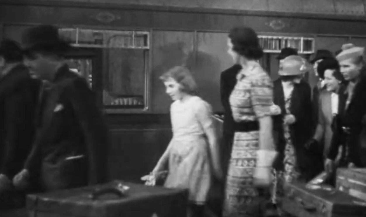 The Lady Vanishes (1938) (Cont.)