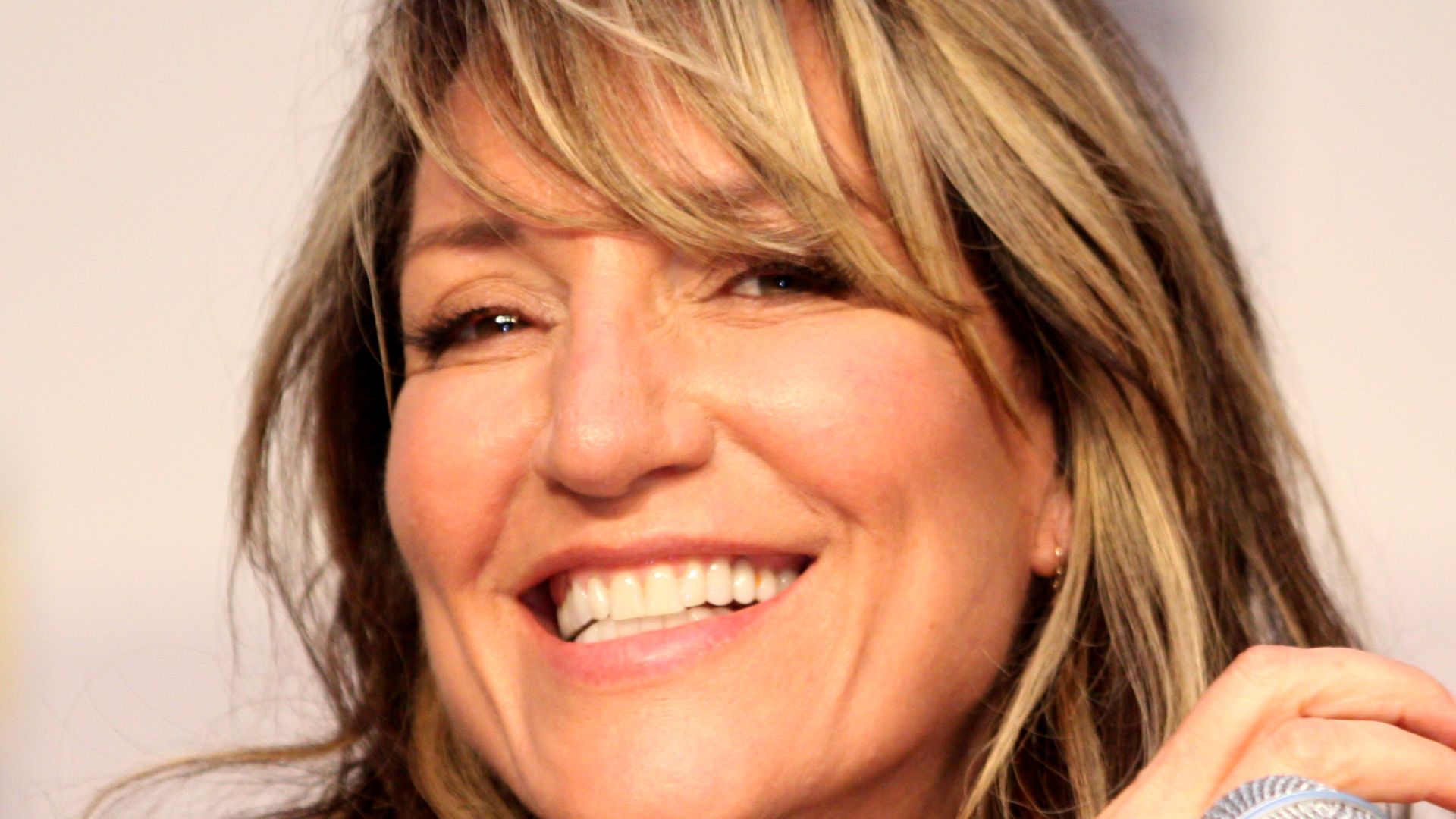 File:Katey Sagal by Gage Skidmore 2.jpg