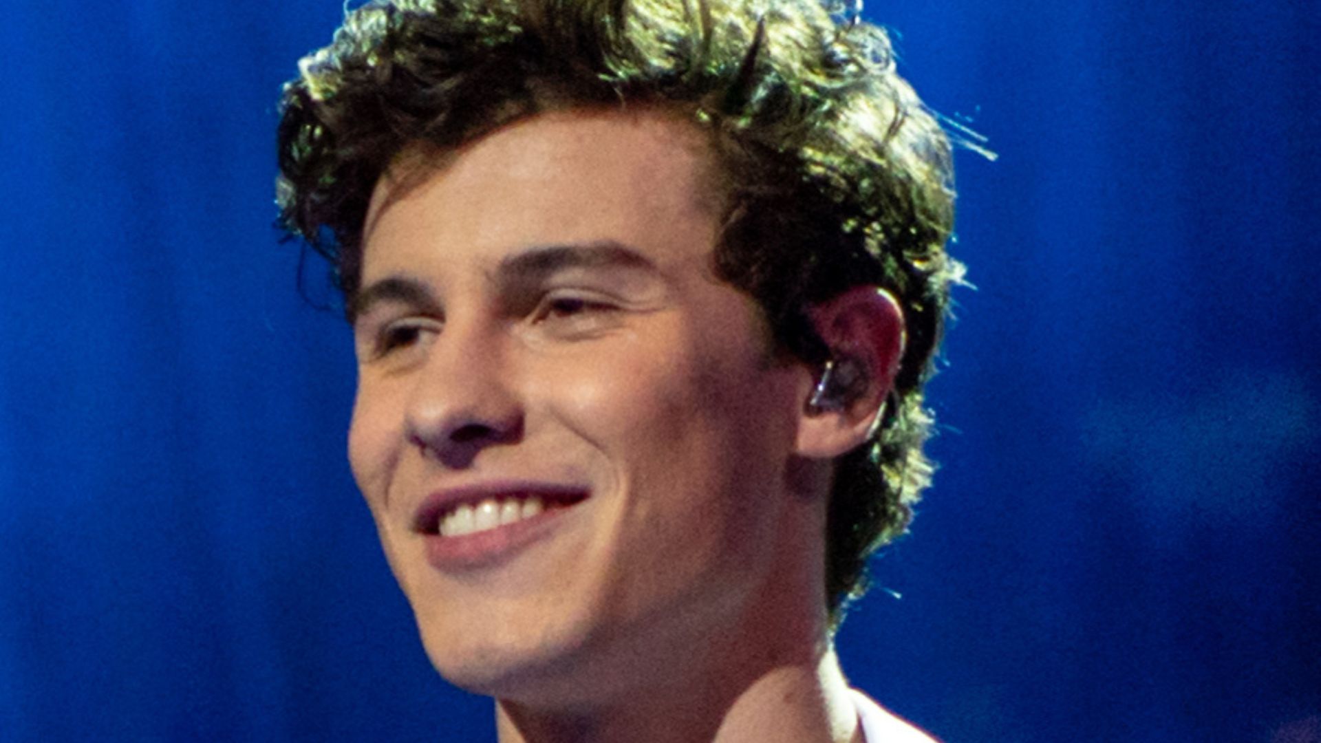 File:Shawn Mendes at The Queen's Birthday Party (cropped 2).jpg