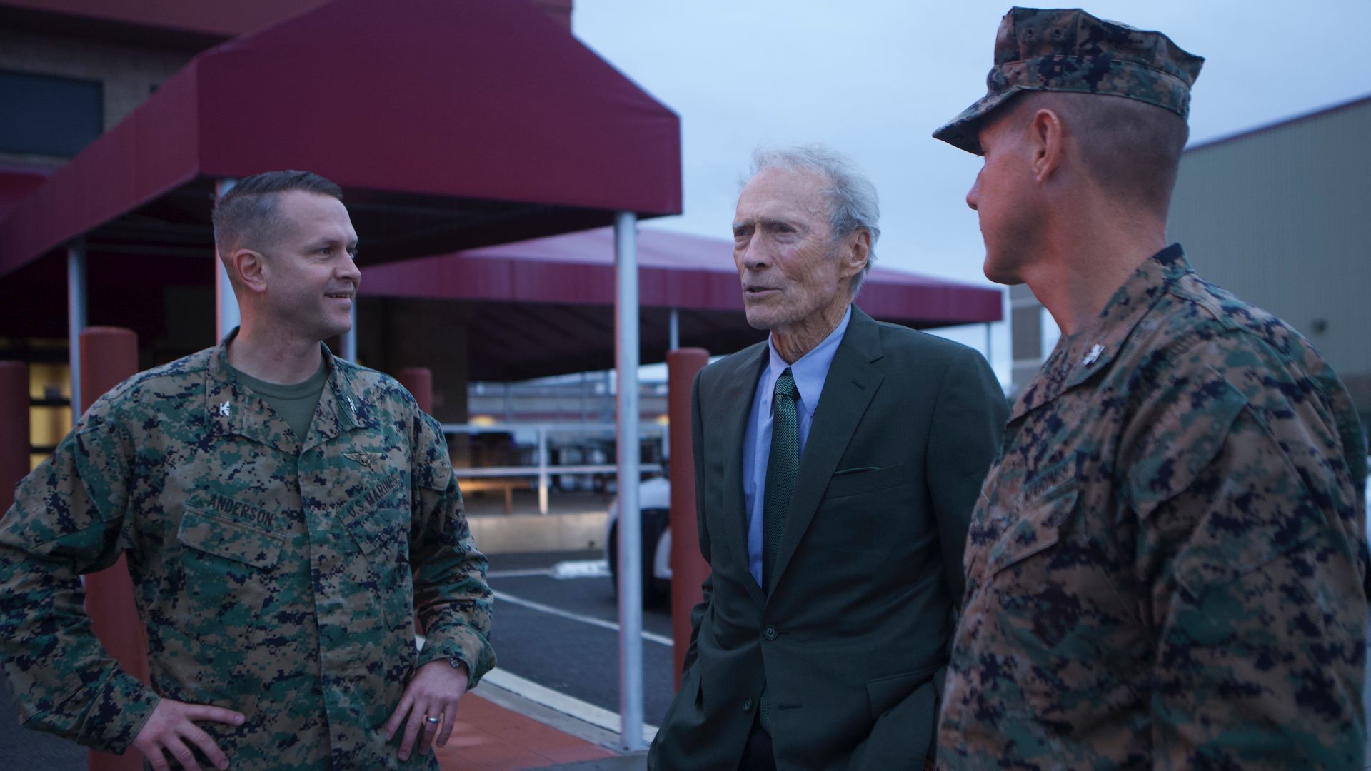 File:Clint Eastwood visits MCB Camp Pendleton (1).jpg
