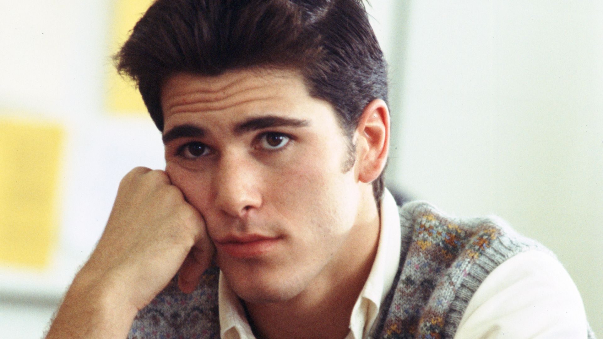 File:Schoeffling Sixteen Candles 1984.jpg