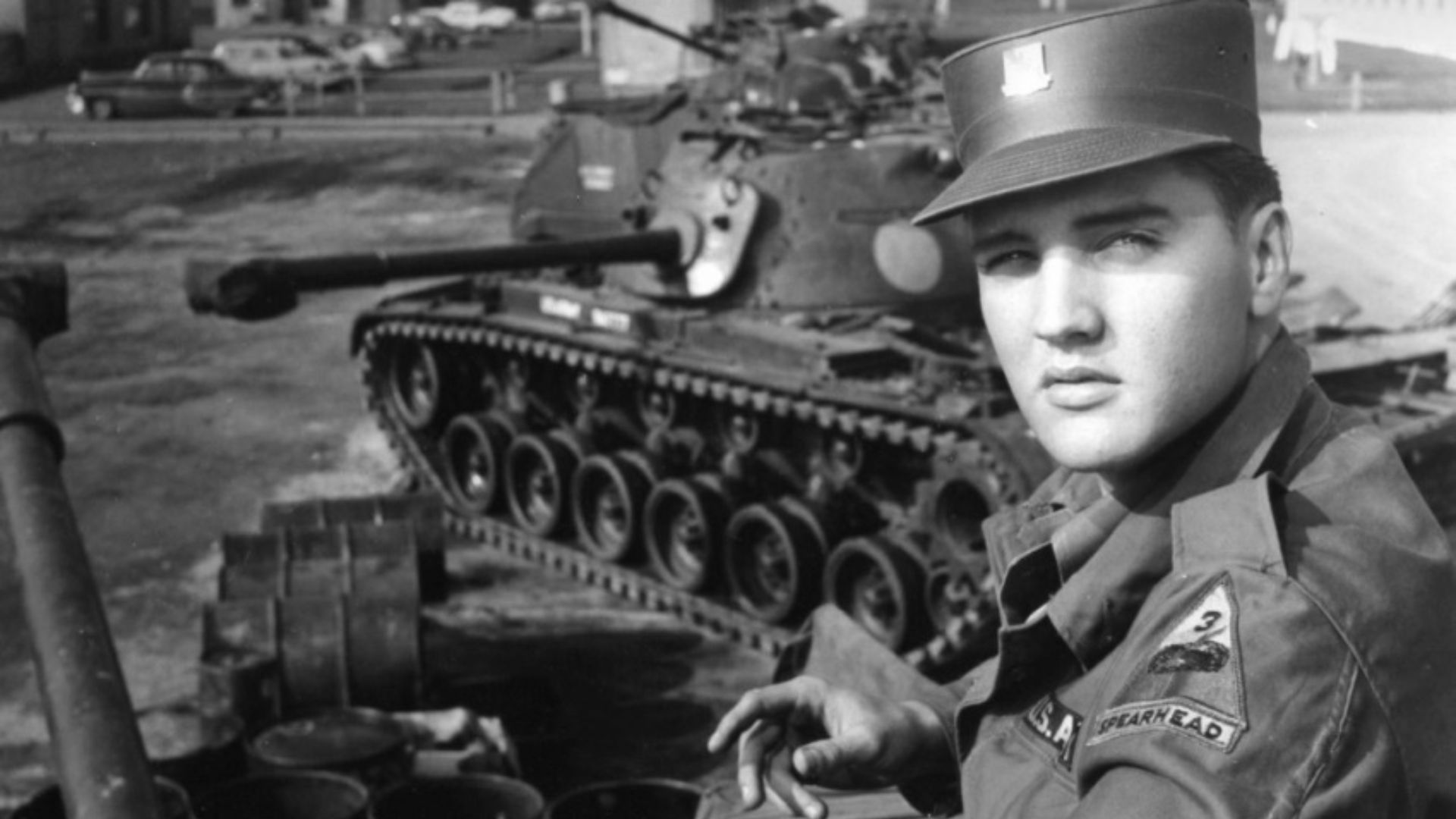File:Elvis Presley in Germany.jpg