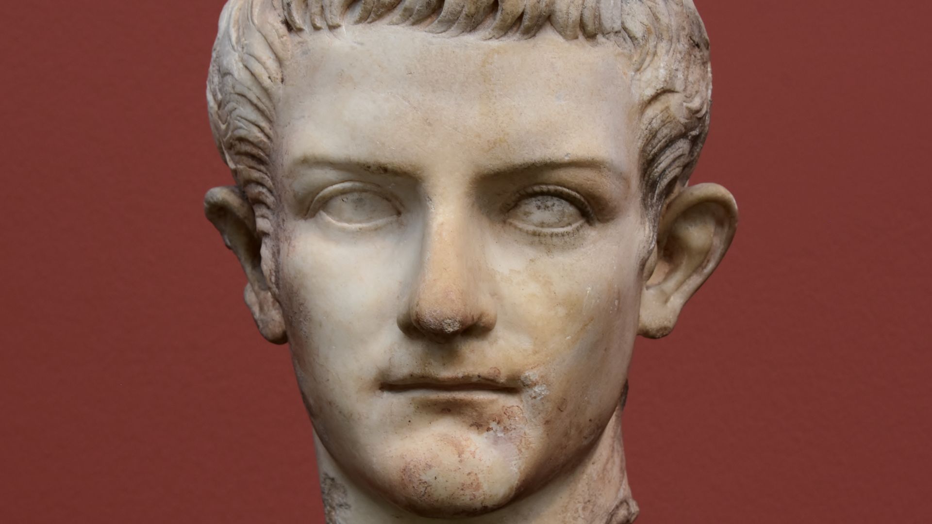 File:Caligula, Roman emperor 37-41, Ny Carlsberg Glyptotek, Copenhagen (35585234344).jpg