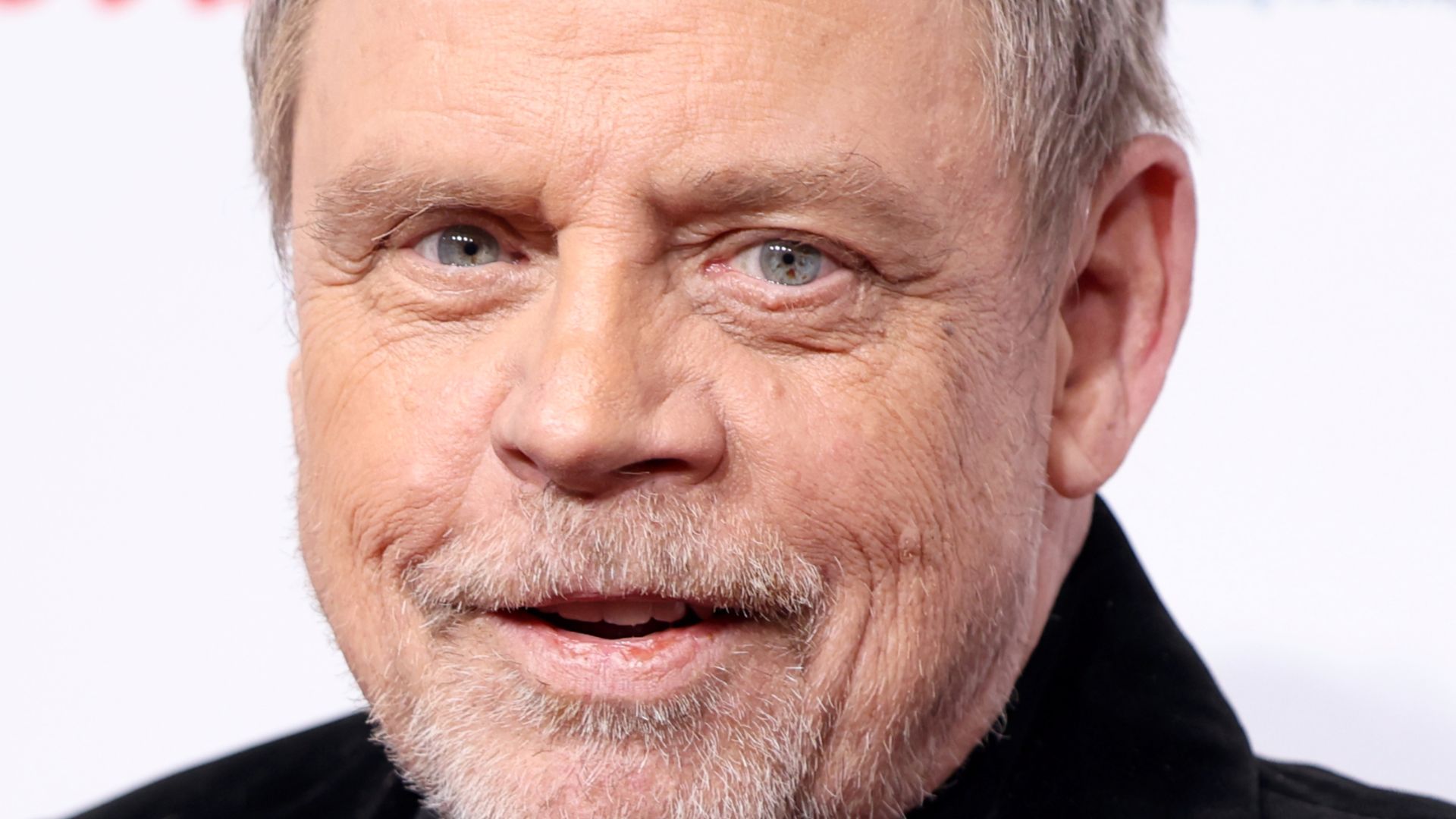 File:Mark Hamill by Gage Skidmore 4.jpg