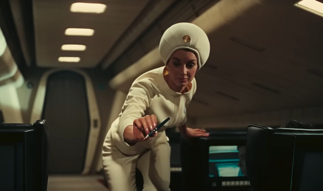 Screenshot from 2001: A Space Odyssey (1968)