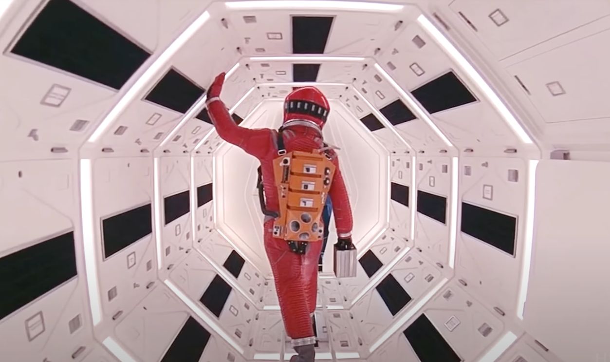 Screenshot from 2001: A Space Odyssey (1968)