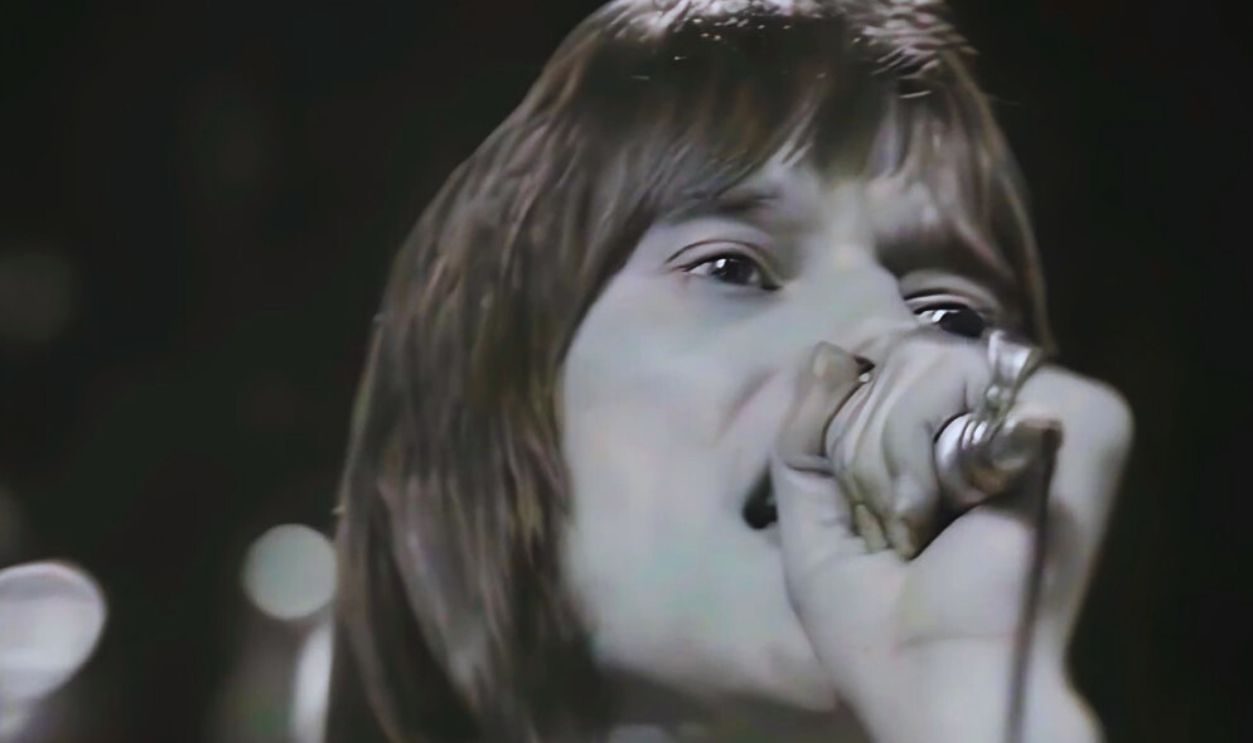 Hitchin’ a Ride (Vanity Fare)