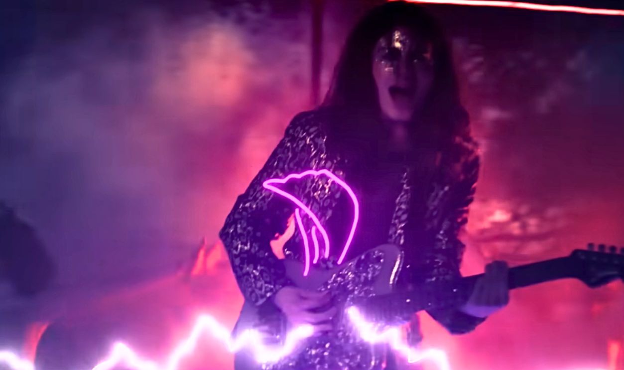 “Electric Love” – BØRNS