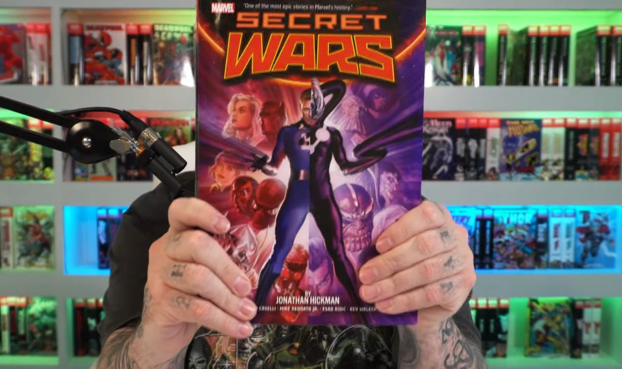 The SECRET WARS Omnibus by Jonathan Hickman Omnibus | Marvel Comics by Gem Mint Collectibles