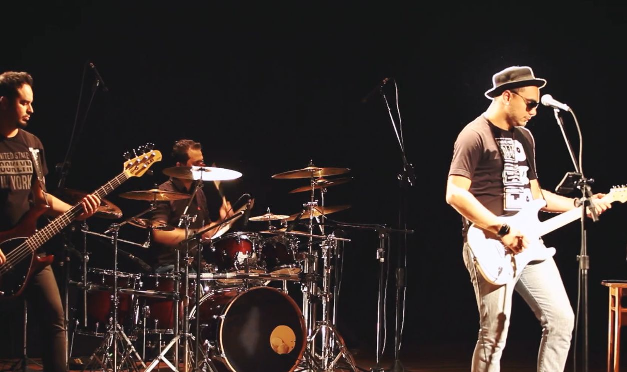 I’ll Be There For You (Friends) 