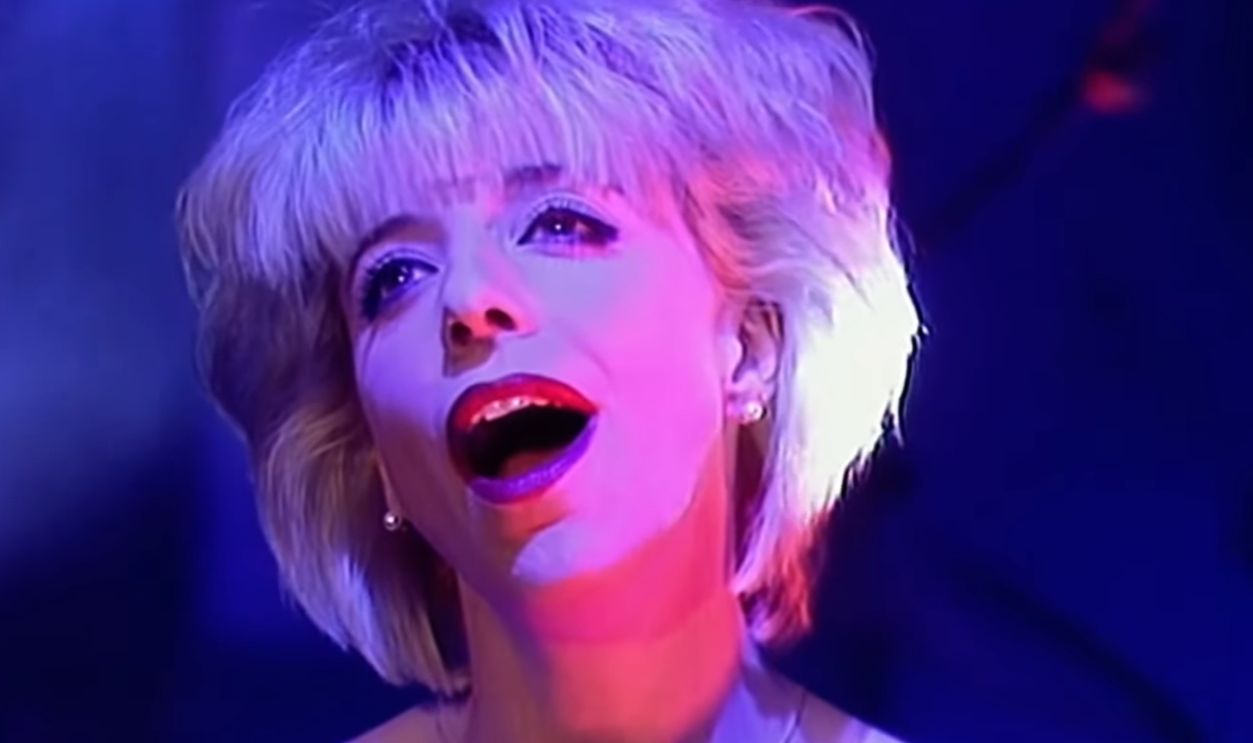 Falling / Twin Peaks Theme