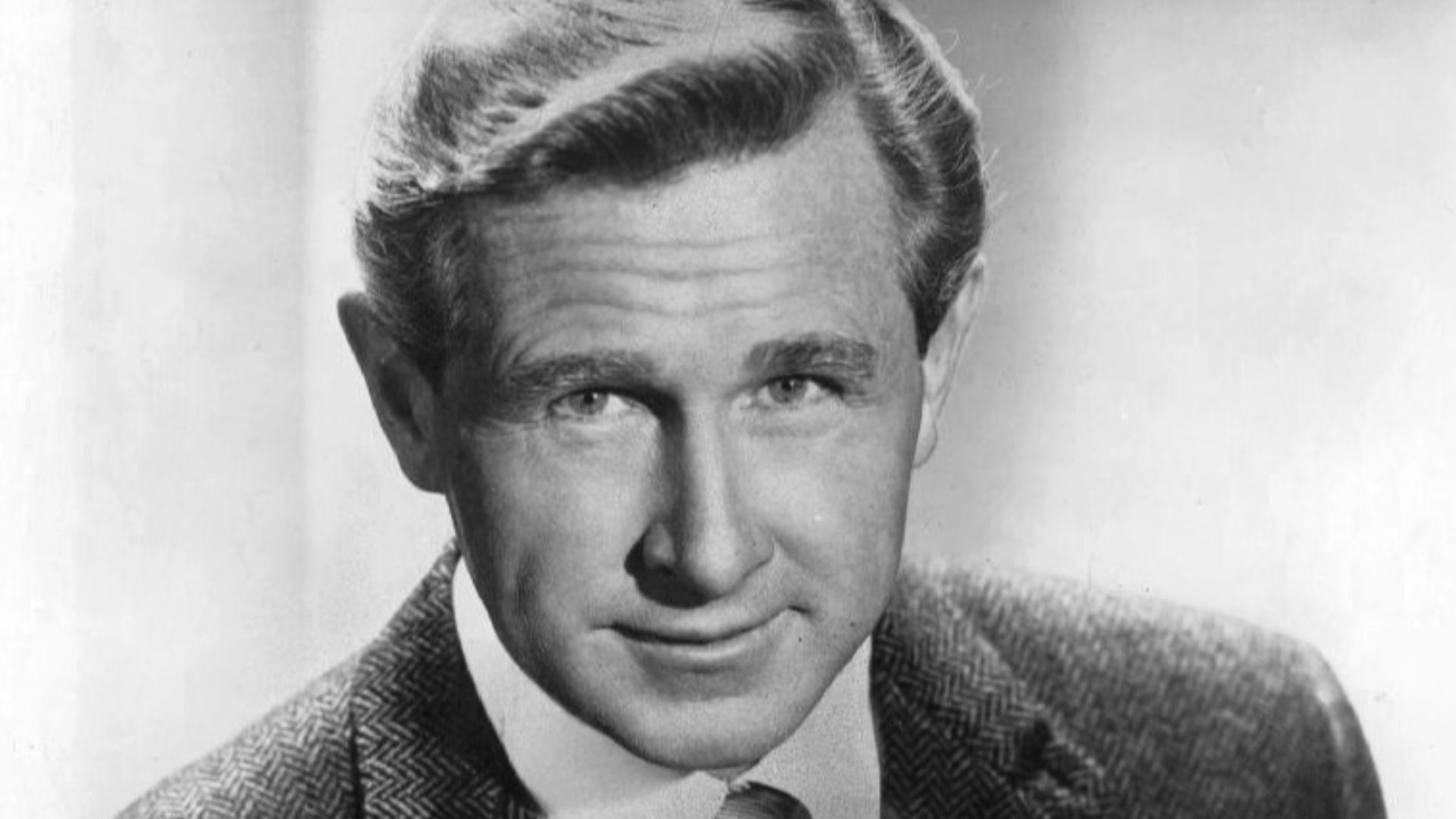 File:Lloyd Bridges 1966.jpg