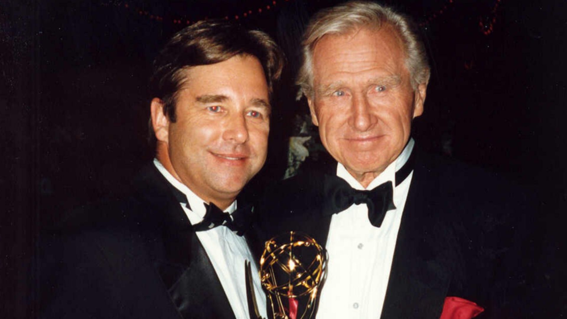 File:Beau and lloyd Bridges 1992.jpg
