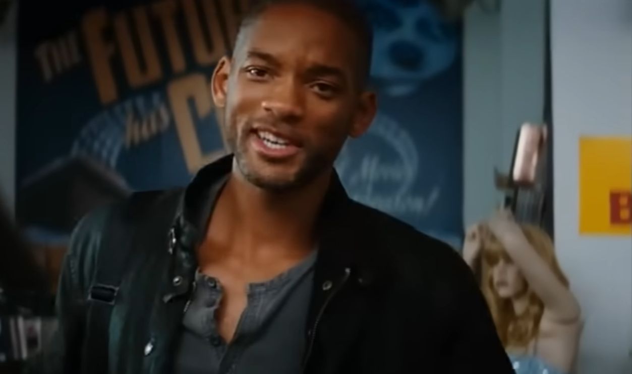 Screenshot from I Am Legend (2007)