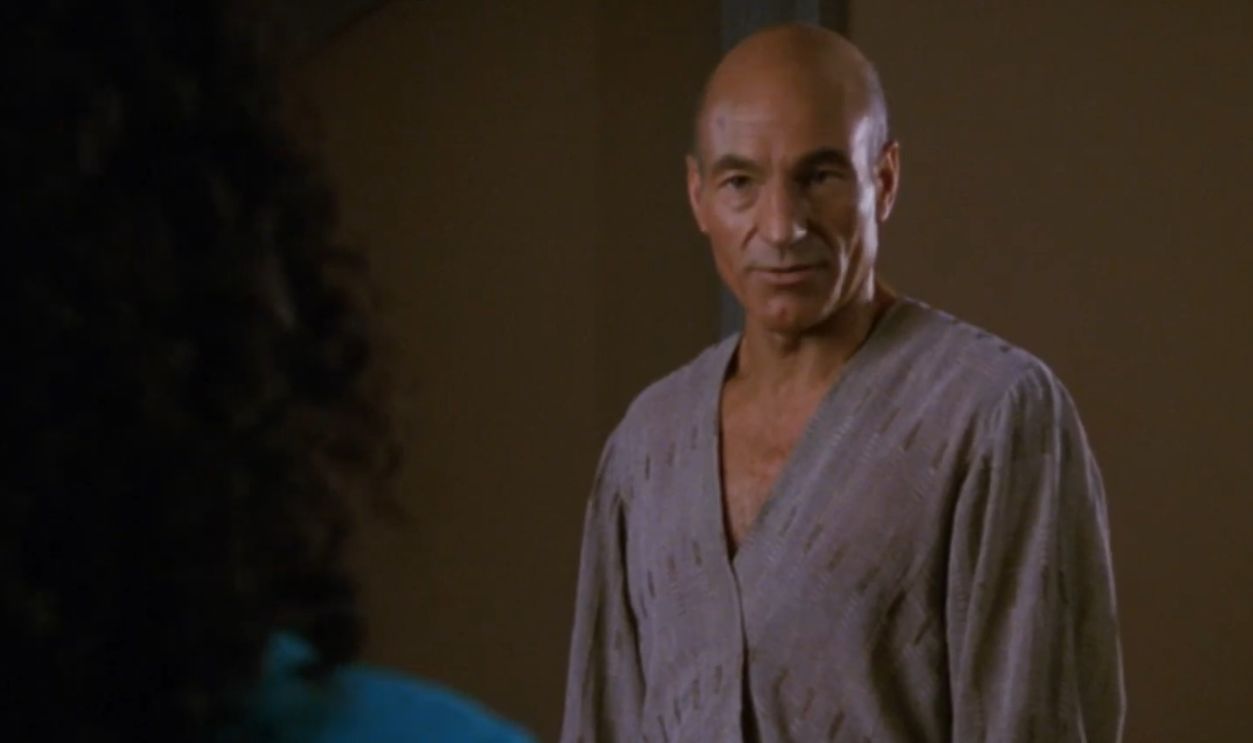 Screenshot from Star Trek: The Next Generation (1987–1994)