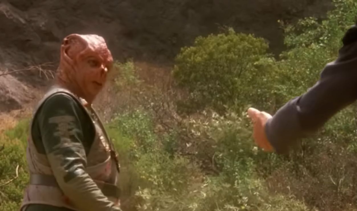 Screenshot from Star Trek: The Next Generation (1987–1994)