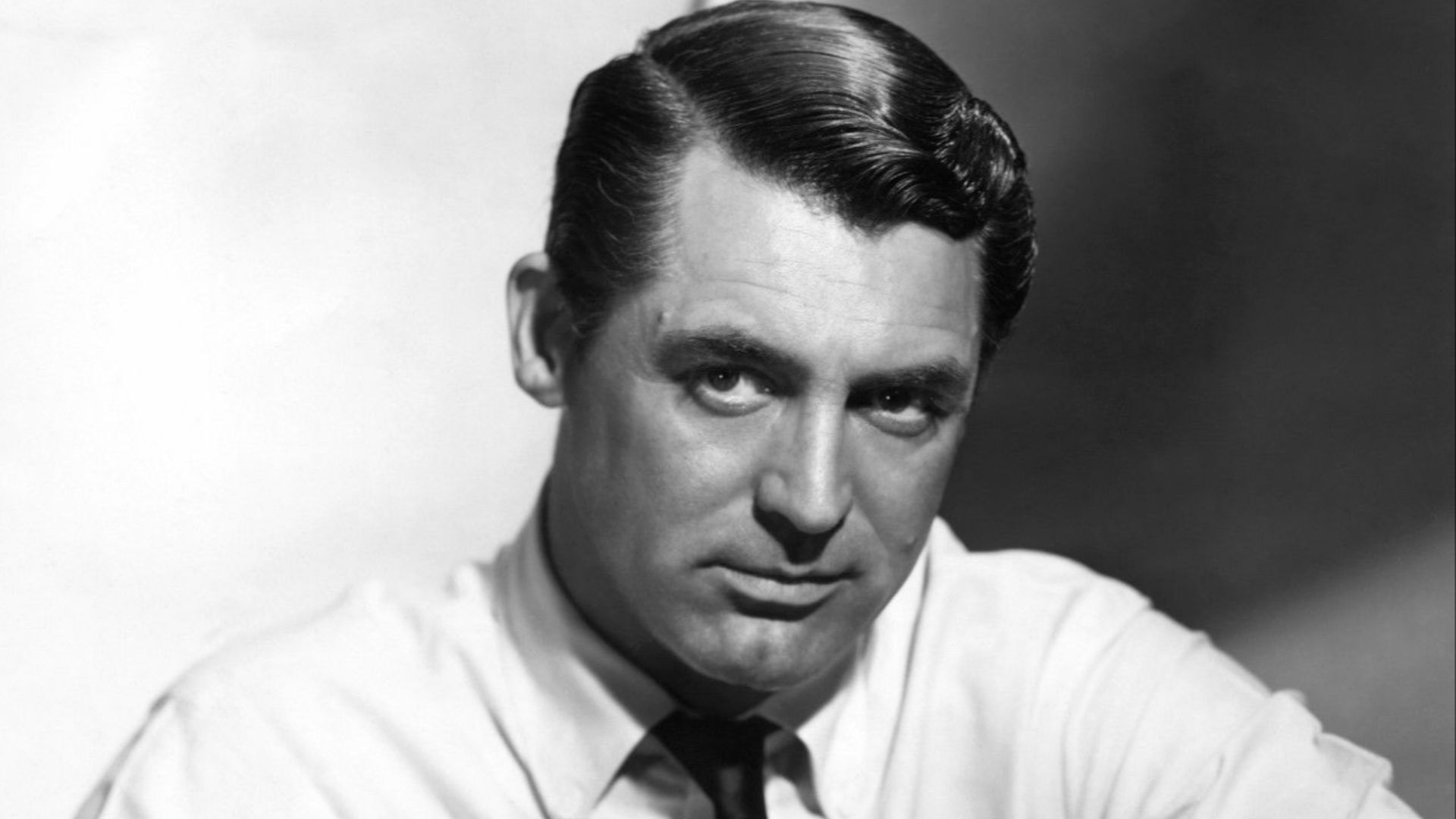 File:Cary Grant Publicity Photo 1940s.jpg