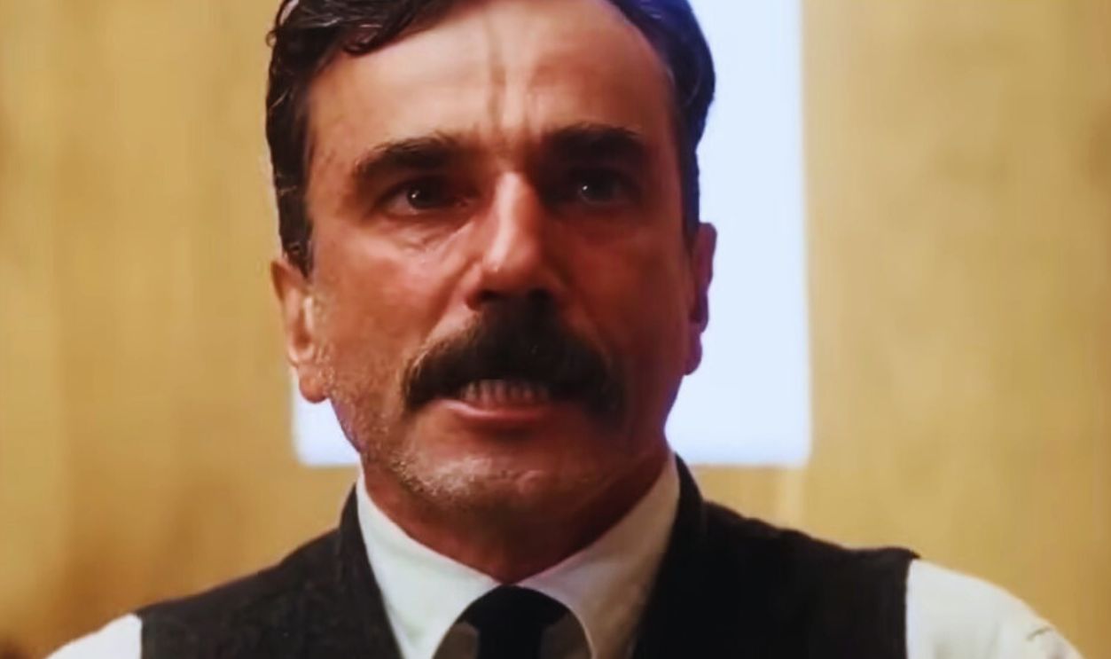 Screenshot from There Will Be Blood (2007)