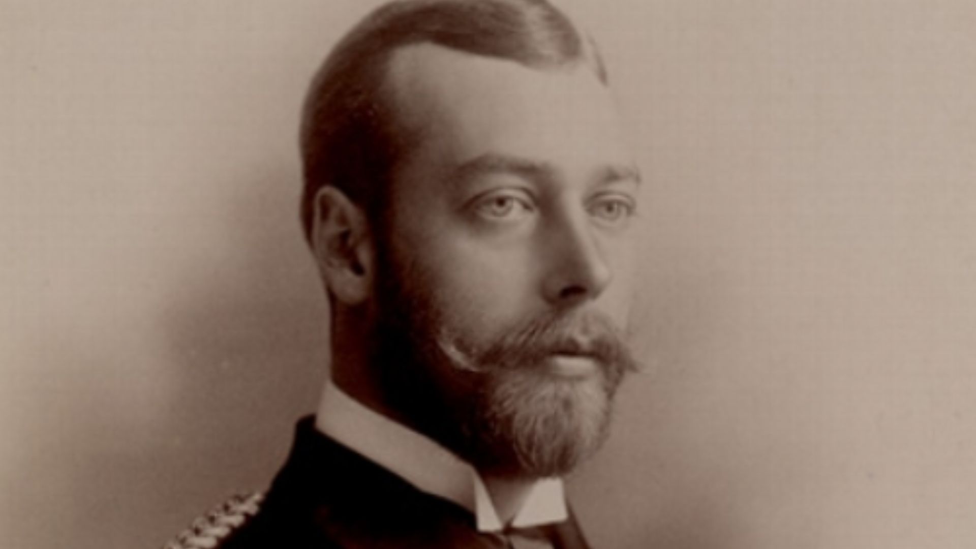 File:George V - BANQ.png