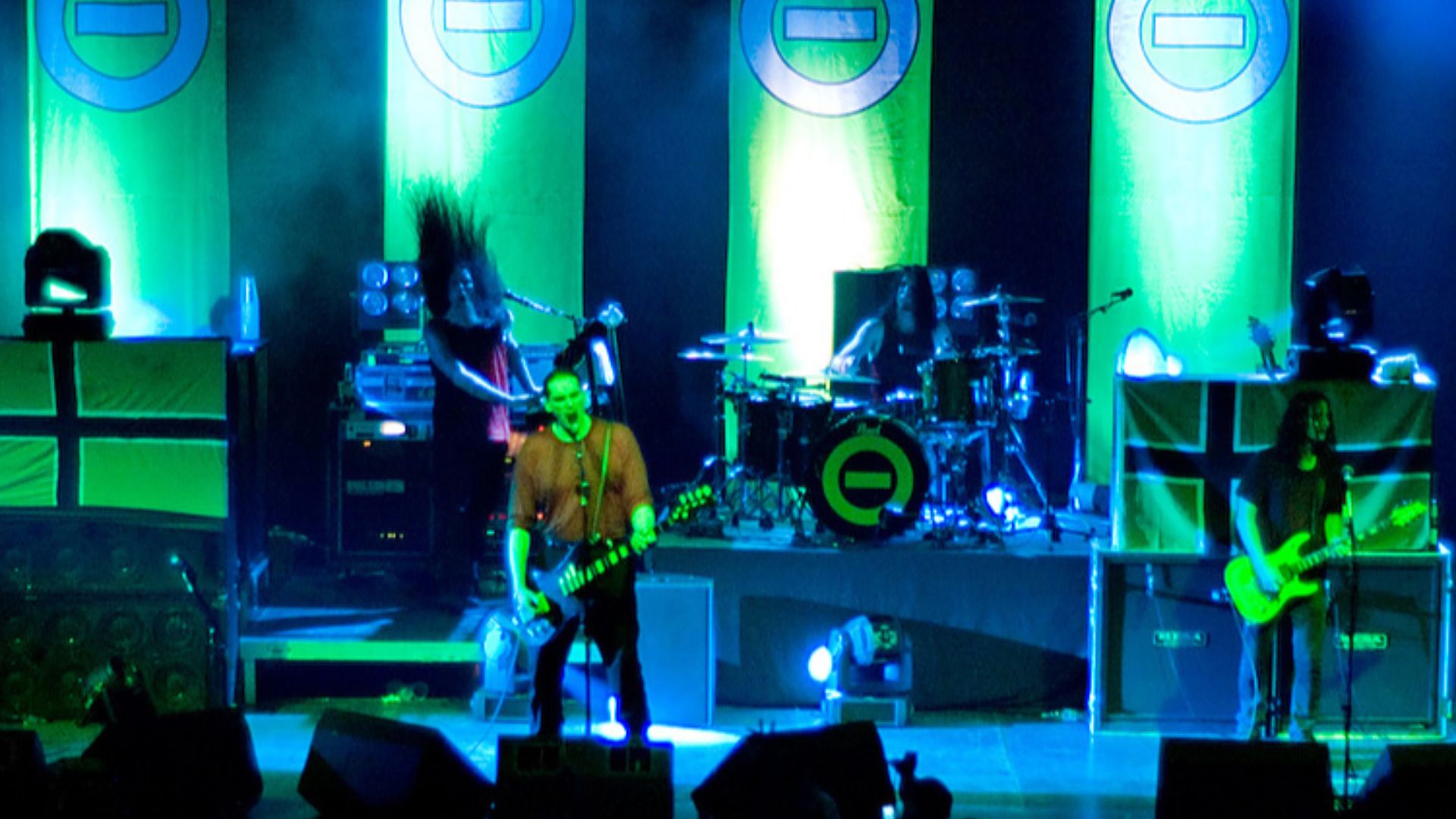 File:Type O Negative in performance (Columbiahalle, Berlin - 15 June 2007).jpg