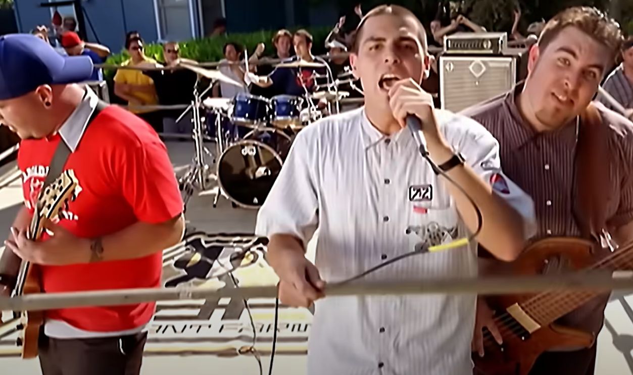 "Smooth Criminal" By Alien Ant Farm (2001)