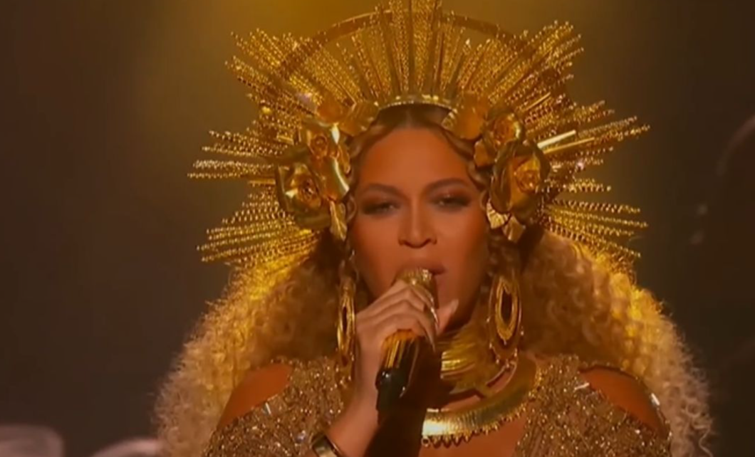 Beyoncé—“Love Drought / Sandcastles” (2017)