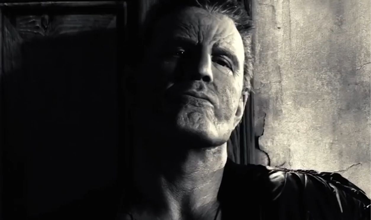 Screenshot from Sin City (2005)