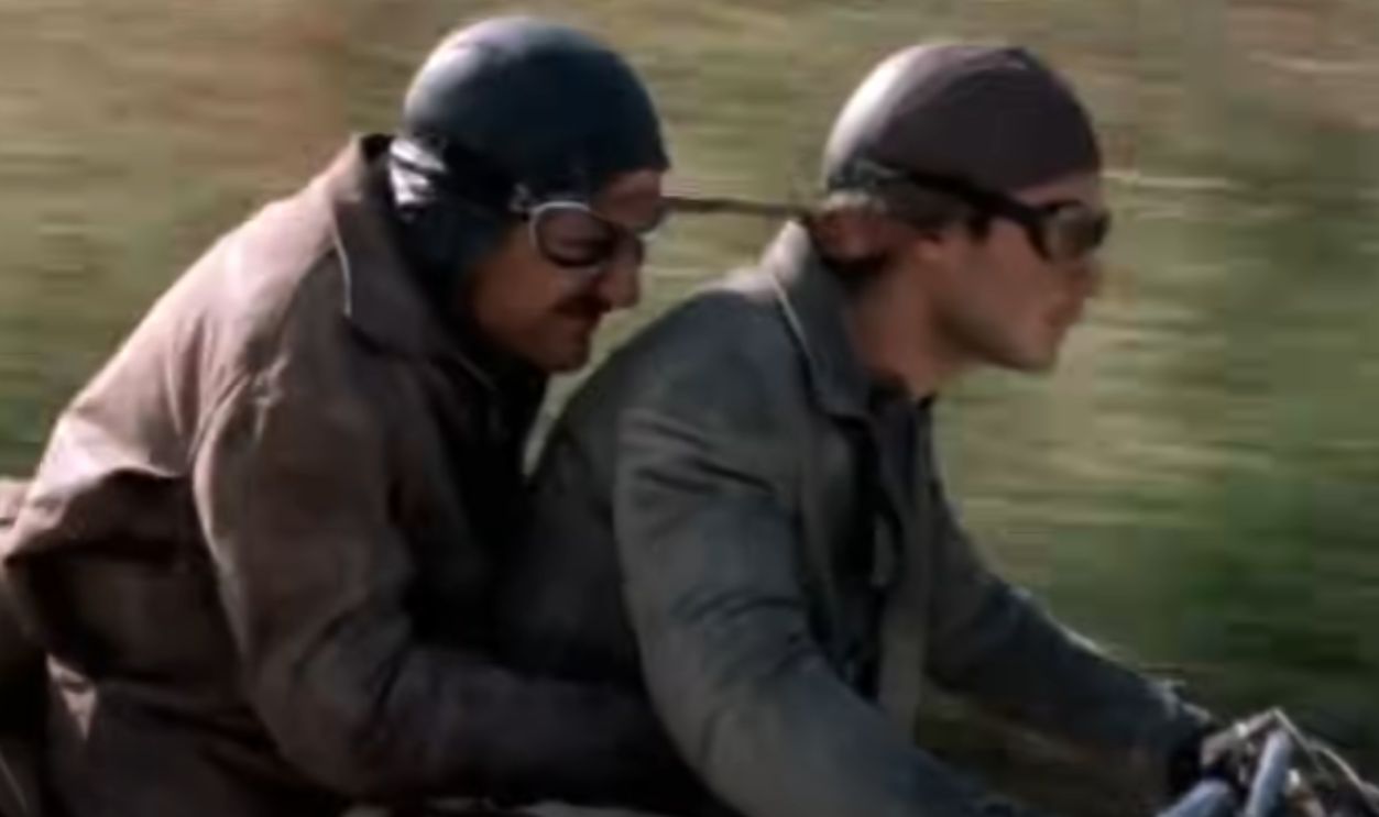Screenshot from The Motorcycle Diaries (2004)