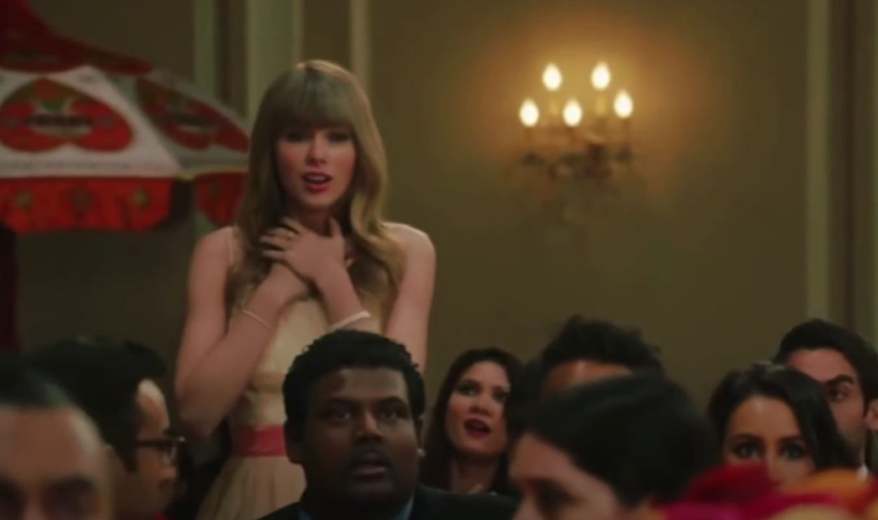Screenshot from New Girl (2011)