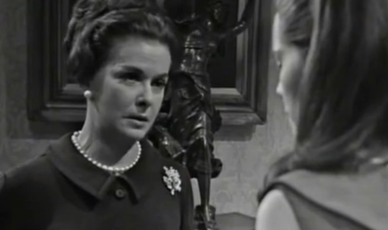 Screenshot from Dark Shadows (1966–1971)