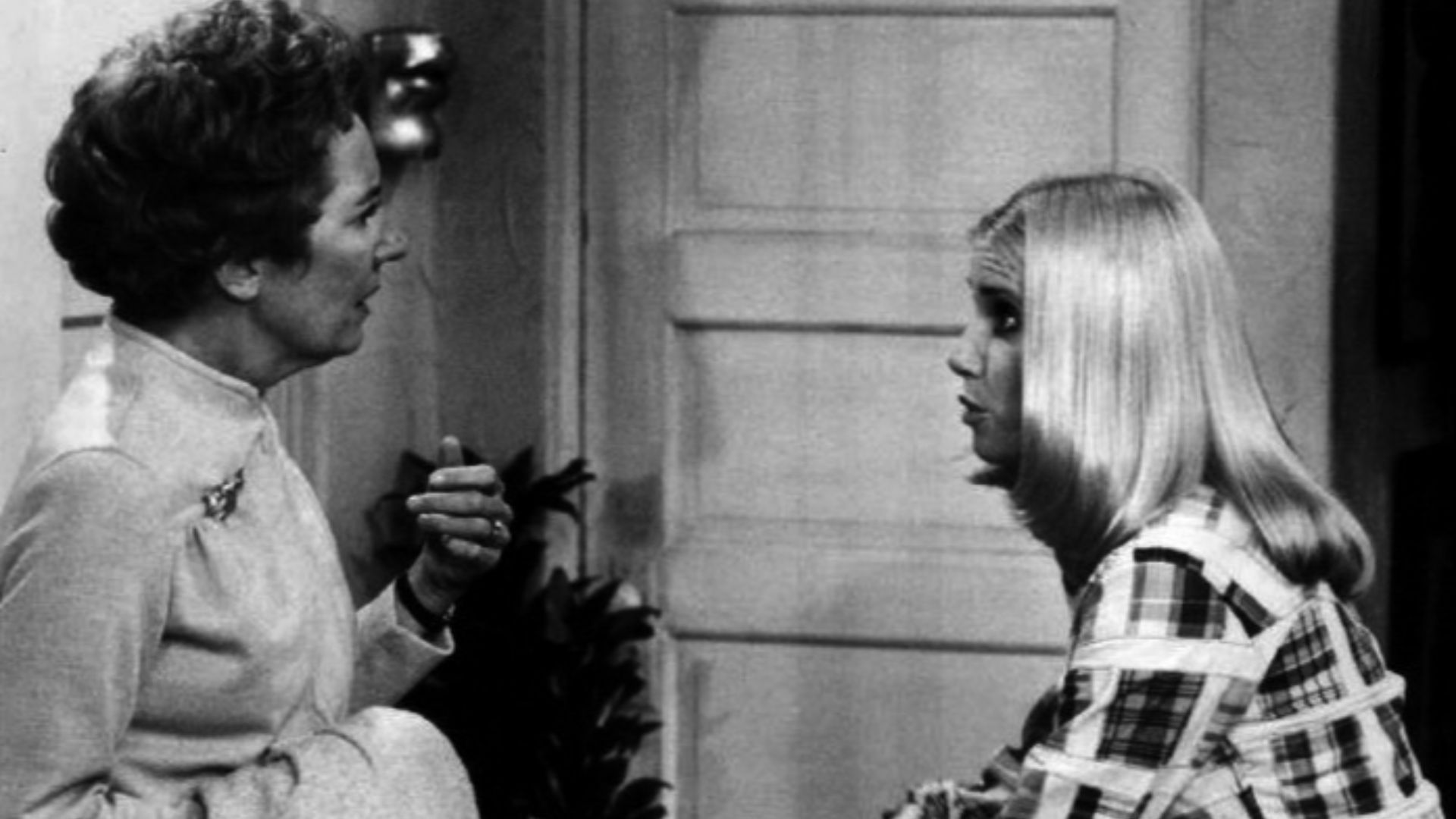 File:Suzanne Somers Patricia Morrill Three's Company 1977.JPG