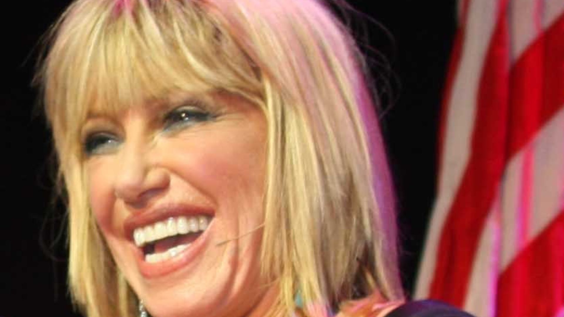 File:Suzanne Somers USO 1 alone.jpg