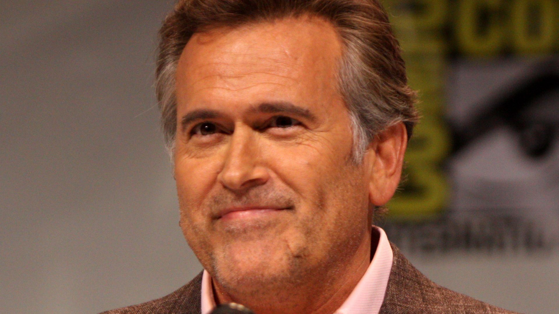 File:Bruce Campbell by Gage Skidmore.jpg