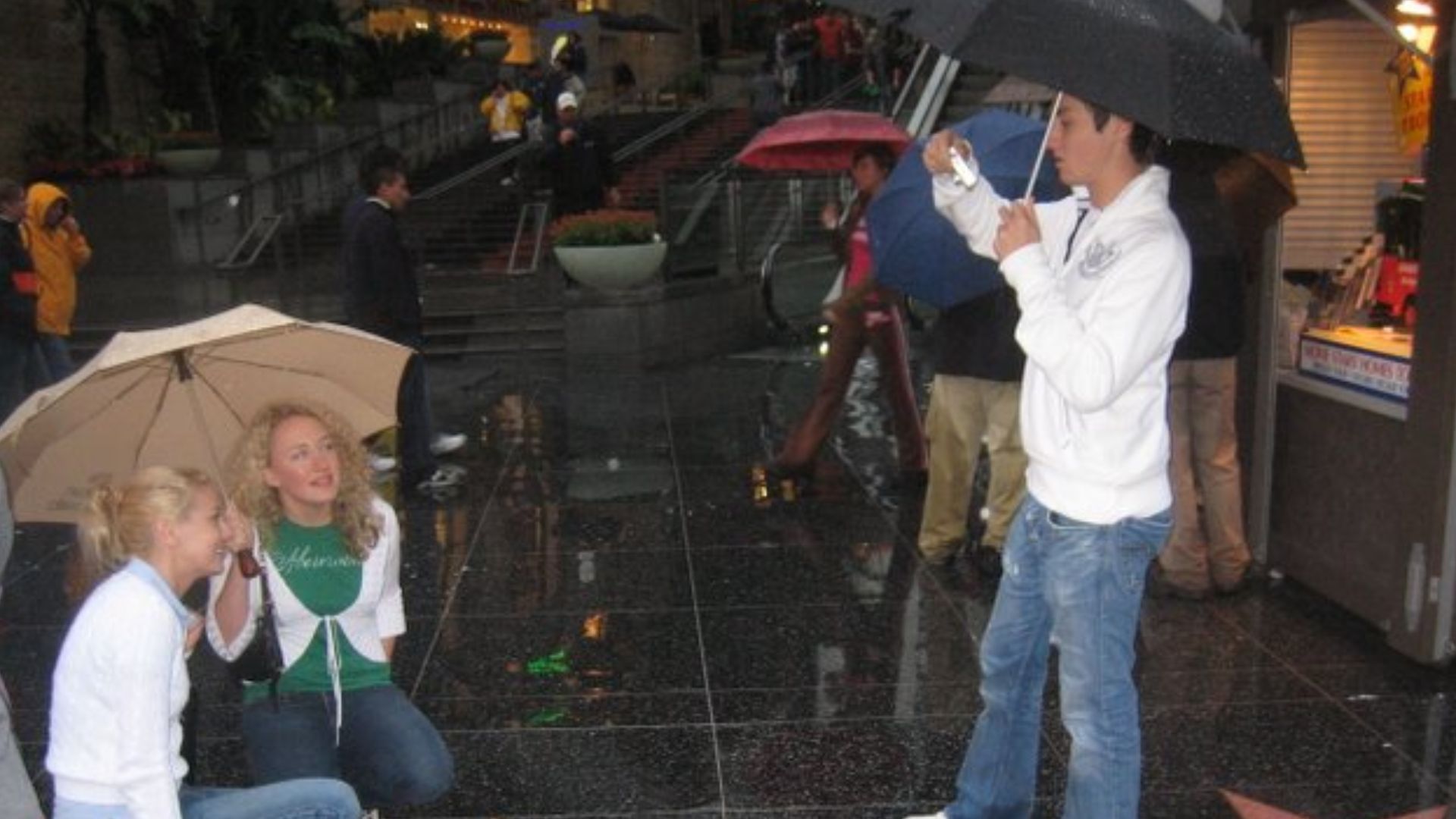 File:Posing by the Olsen twins' star.jpg