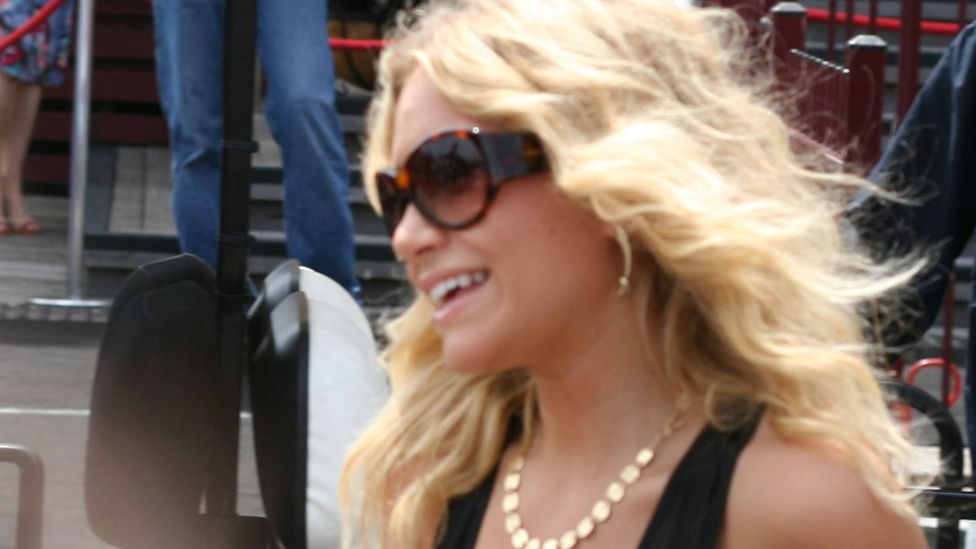 File:Ashley Olsen.jpg