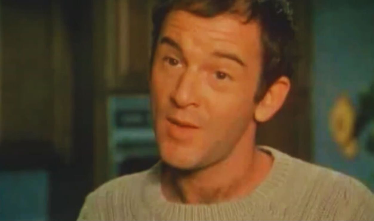 Screenshot from Knots Landing (1979–1993)