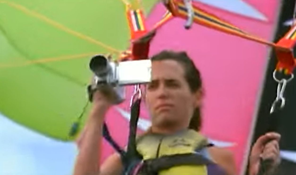 Screenshot from NBC-TV network, Surface (2005–2006)