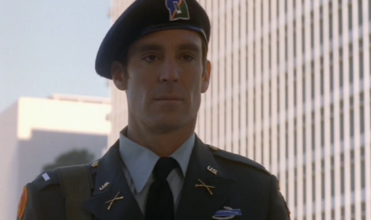Screenshot from The Pretender (1996–2000)